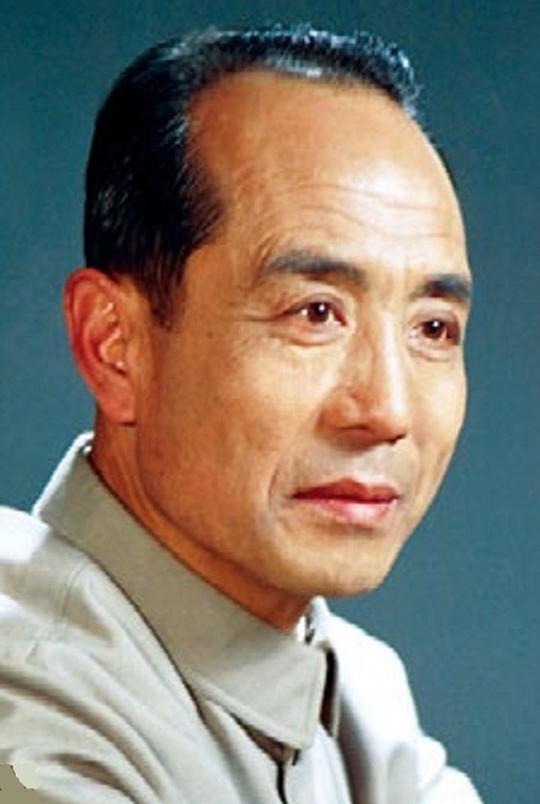 彭勃