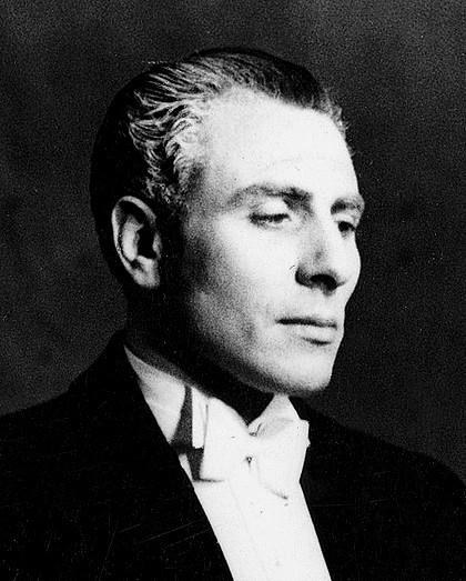 让&middot;达维
