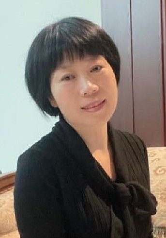 瑛子