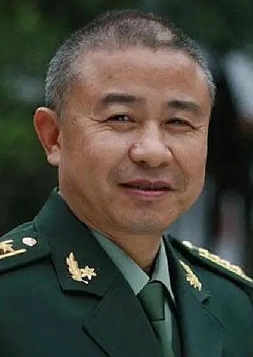 舒崇福