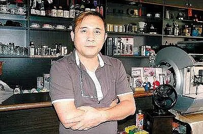 李信邦