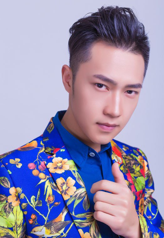 刘成