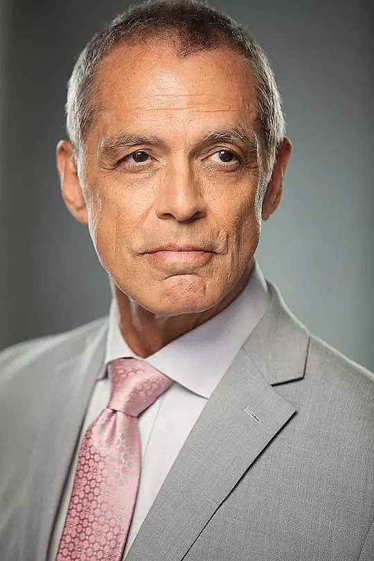 切克&middot;麦科勒姆