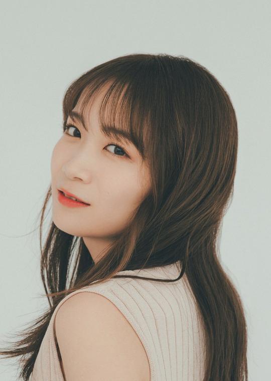 秋元真夏