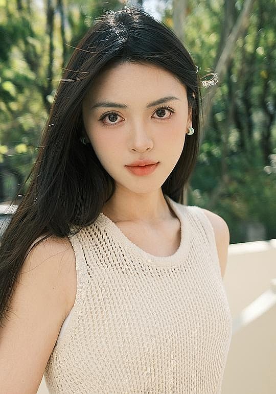胡艺严