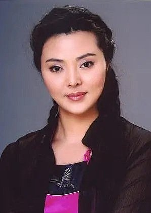 练佩鸿