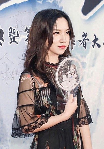 翘摇