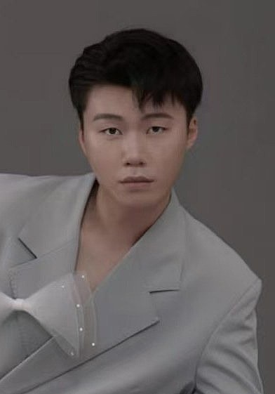 李源辉