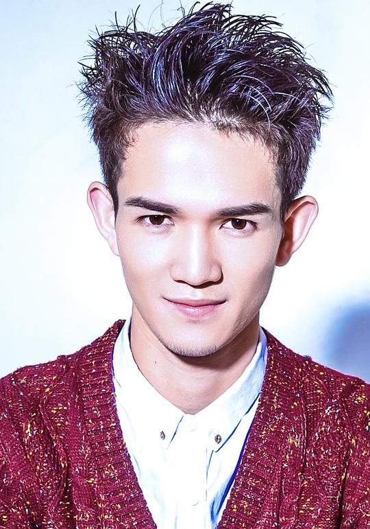 李东海