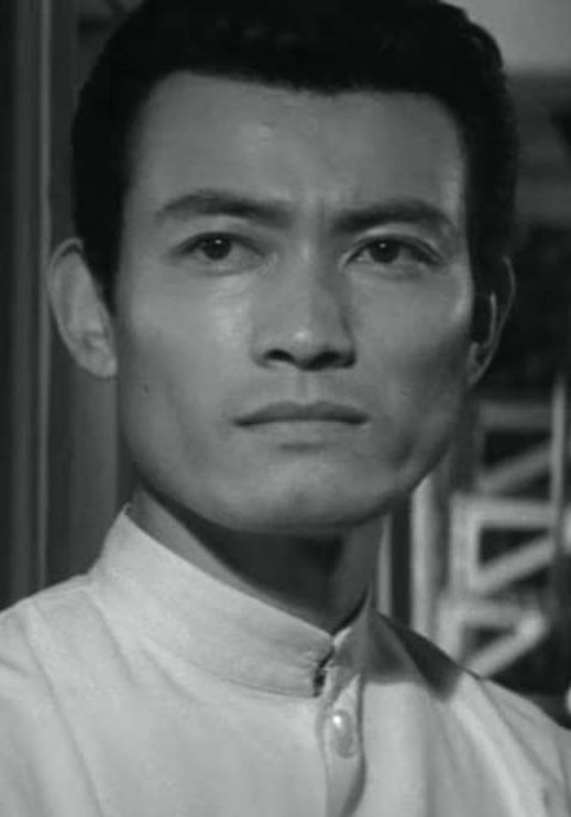 上野山浩一