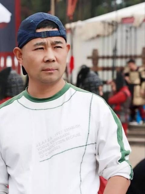 杨子鸣