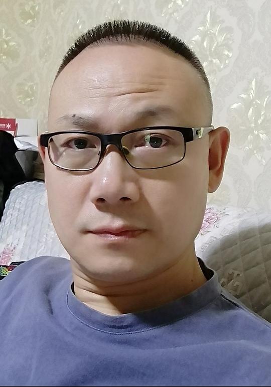黄笑江