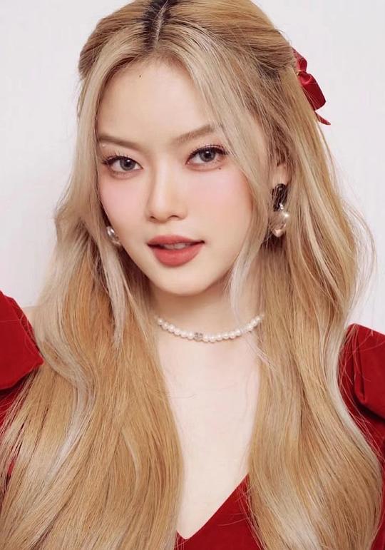 苏查妲&middot;颂潘