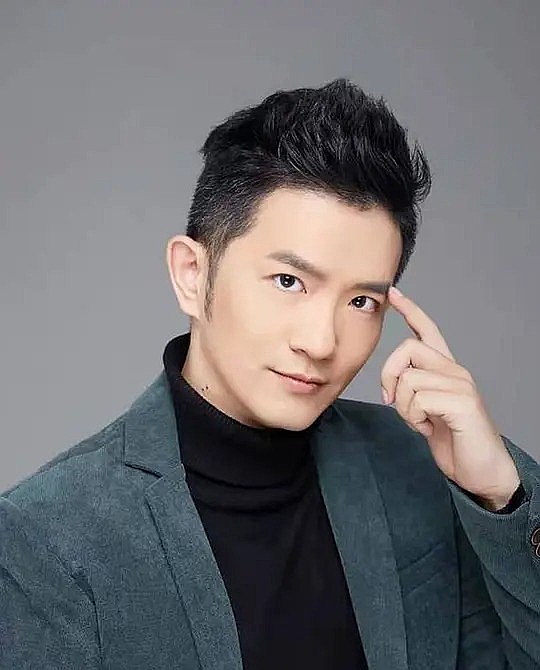 杨哲