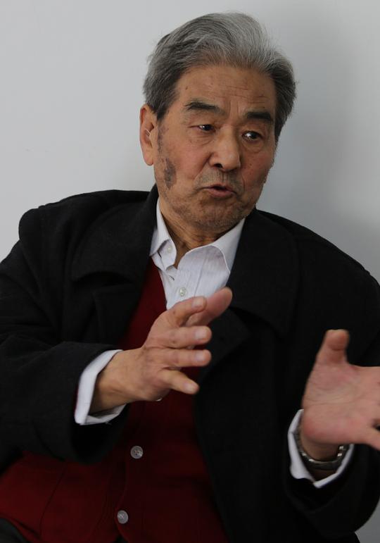 王鹰