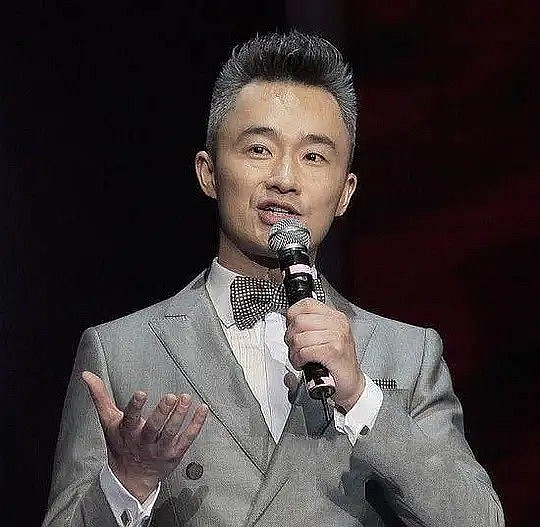 程雷