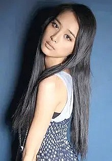 胡龄萌