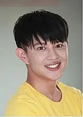 杨彤