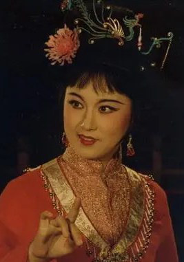 吴洁