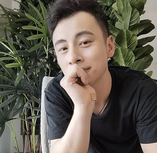 万懿兴