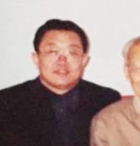 曹鸿翔