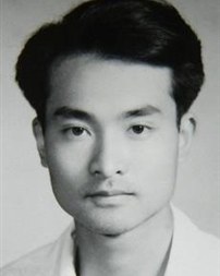 鄂华