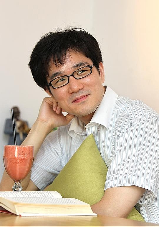 张康明