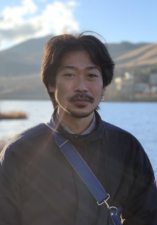 山本英