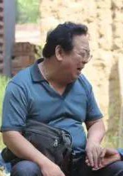 王新杰