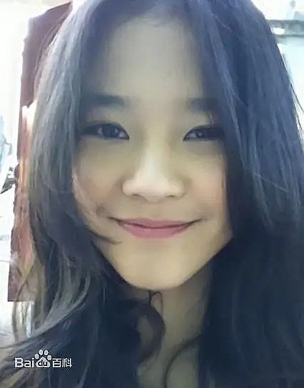 岳以恩