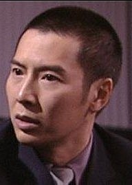 吴霆
