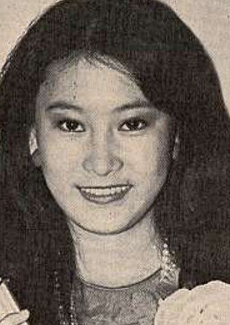 周华卿