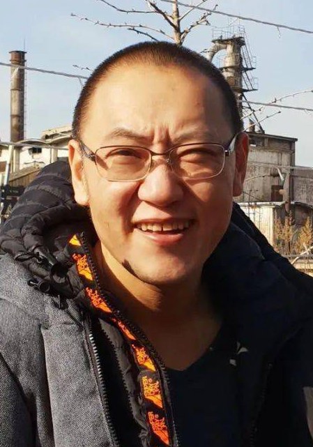 何燕江