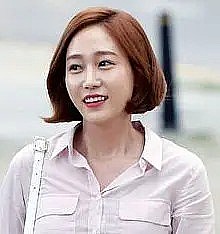 河诗恩
