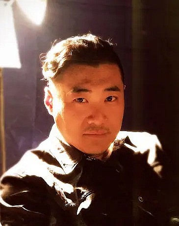 李伟