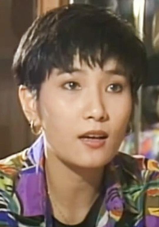 杨雯伃