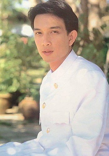 努蒂&middot;柯玛尤汀