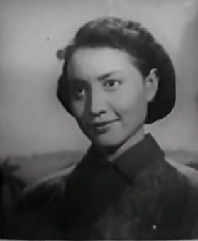 江芳