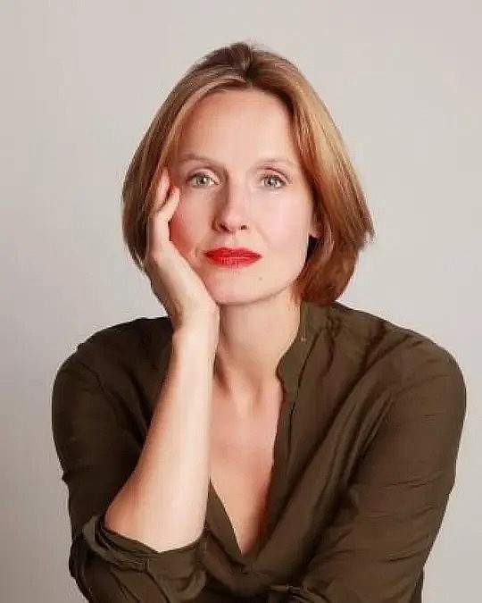 Claire