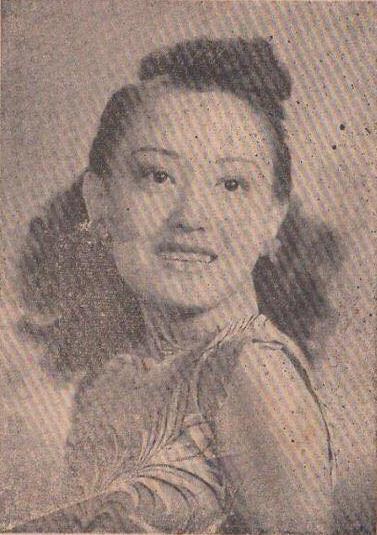 董佩佩
