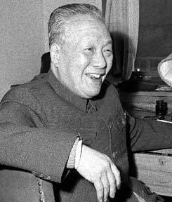 陈白尘