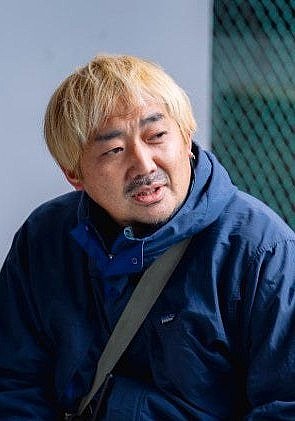 府川亮介