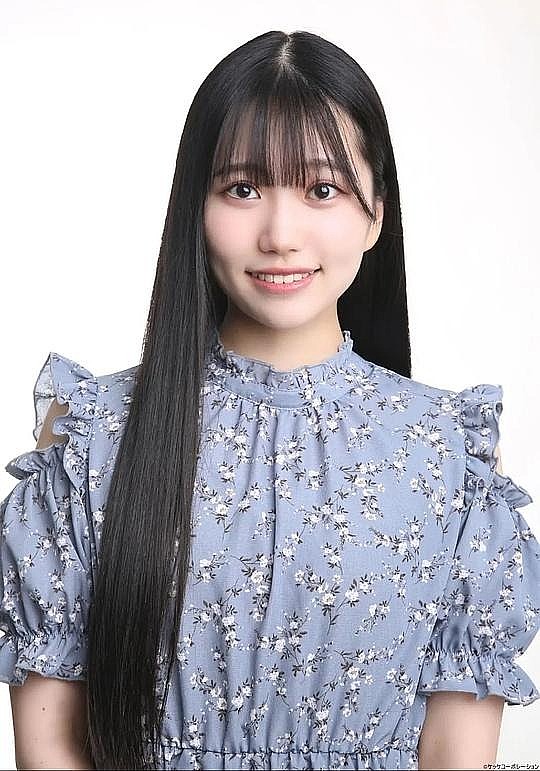 川石奈奈