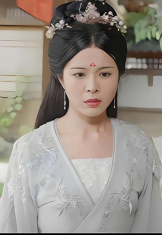 王丽晴