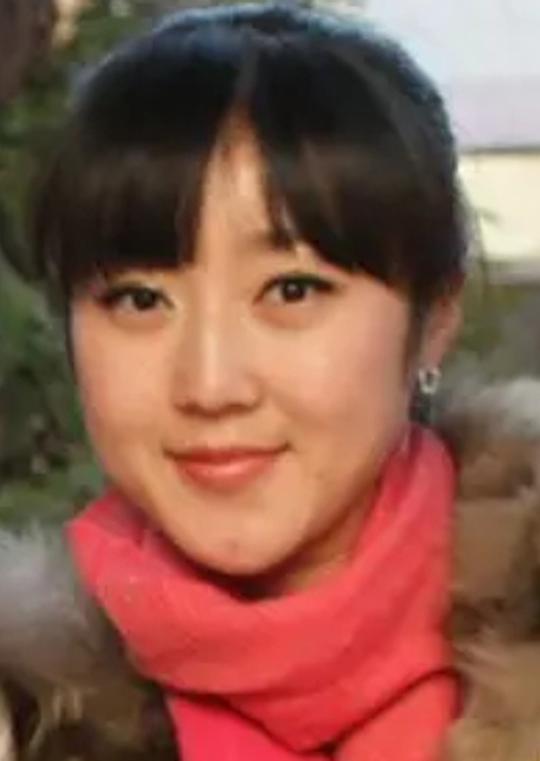 唐玲