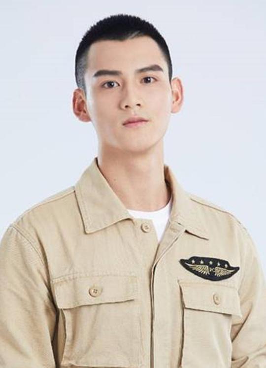 李建