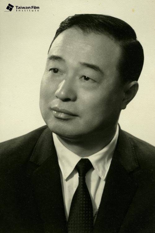 张英