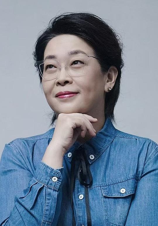 张越