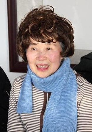 张玲