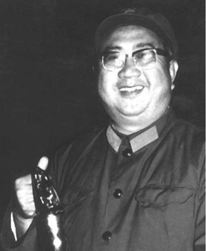 贾士纮